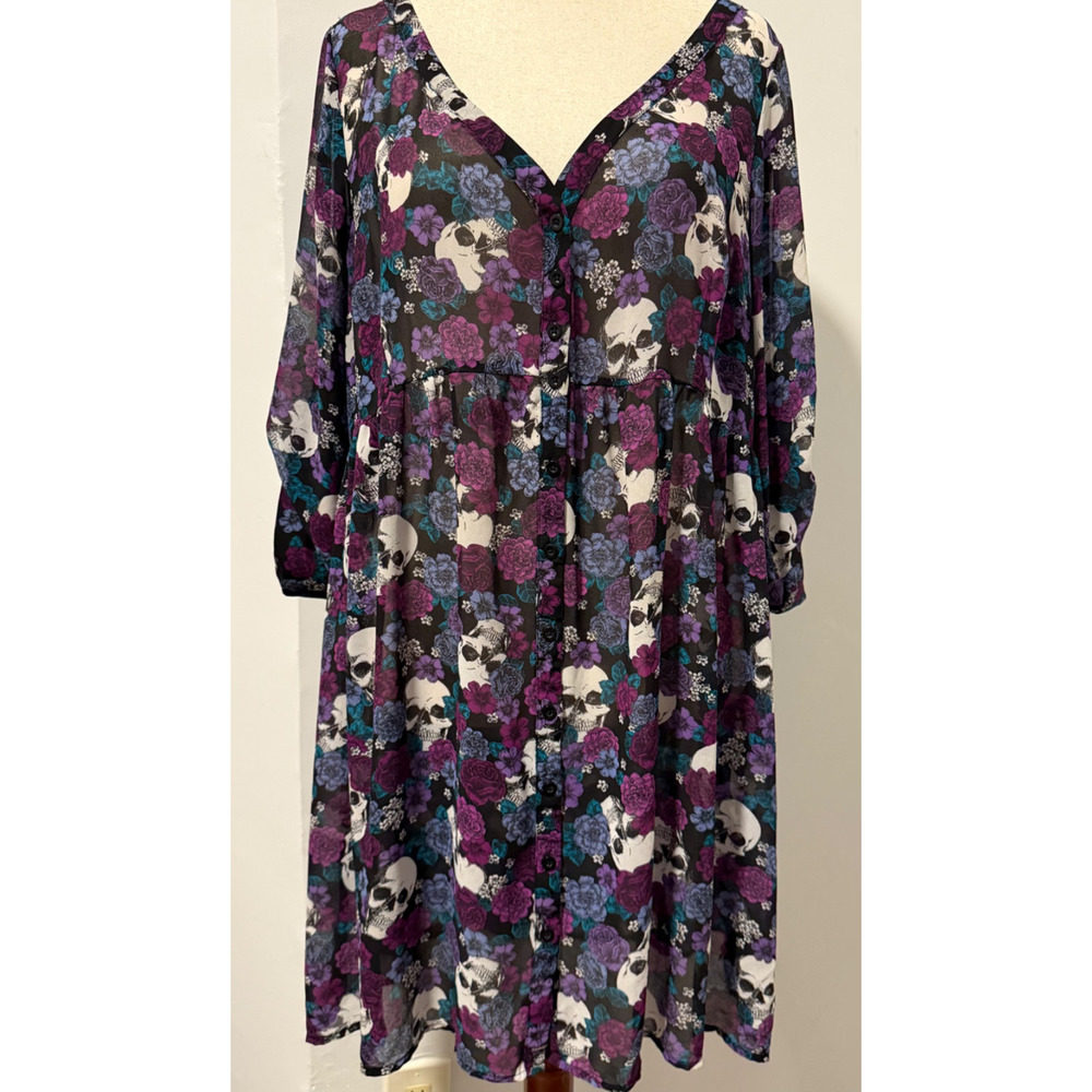 Torrid Skull Floral Chiffon Dress Size 2 Goth Dark Romantic Boho Empire